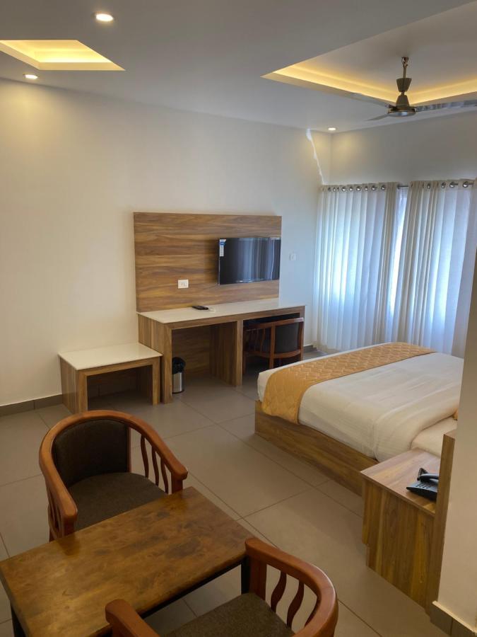 Munnar Ice Queen Resorts Екстериор снимка